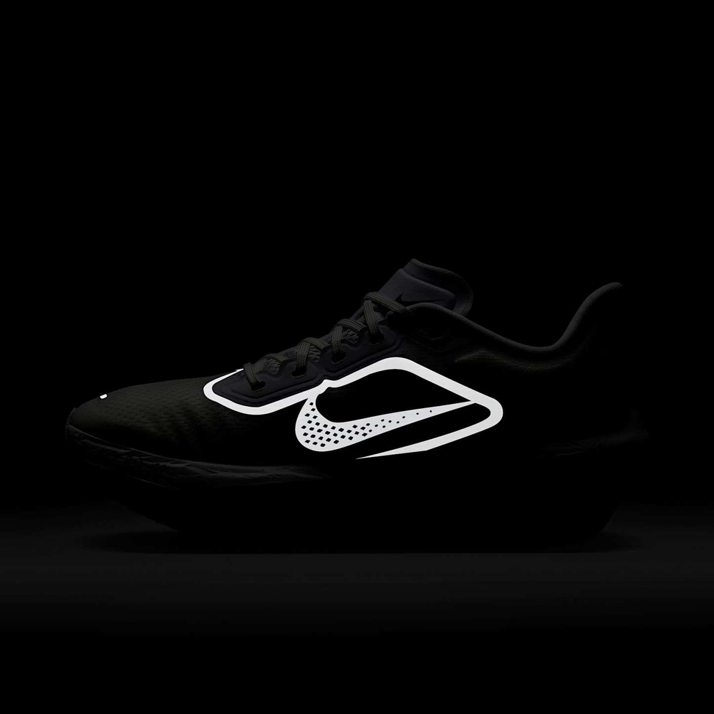 Nike Zoom Fly 6 Straßenlaufschuh für Wettkämpfe (Damen) – Weiß/Smoke Grey/Metallic Silver/Schwarz