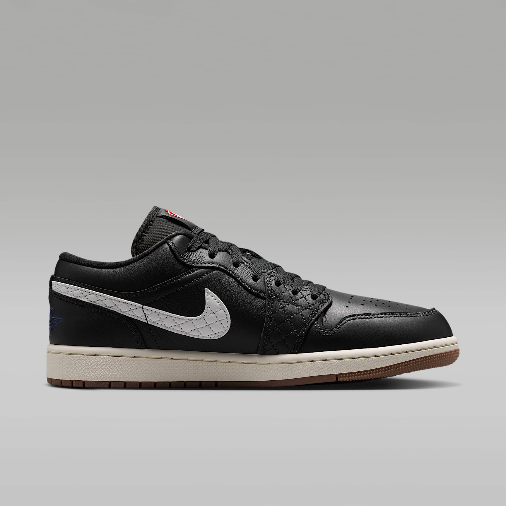 Air Jordan 1 Low SE Herrenschuh – Off Noir/University Red/Game Royal/Sail