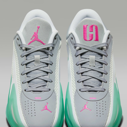 Jordan Heir Series 2 "Seafoam" Basketballschuh – Weiß/Metallic Silver/Pink Blast/Light Pumice