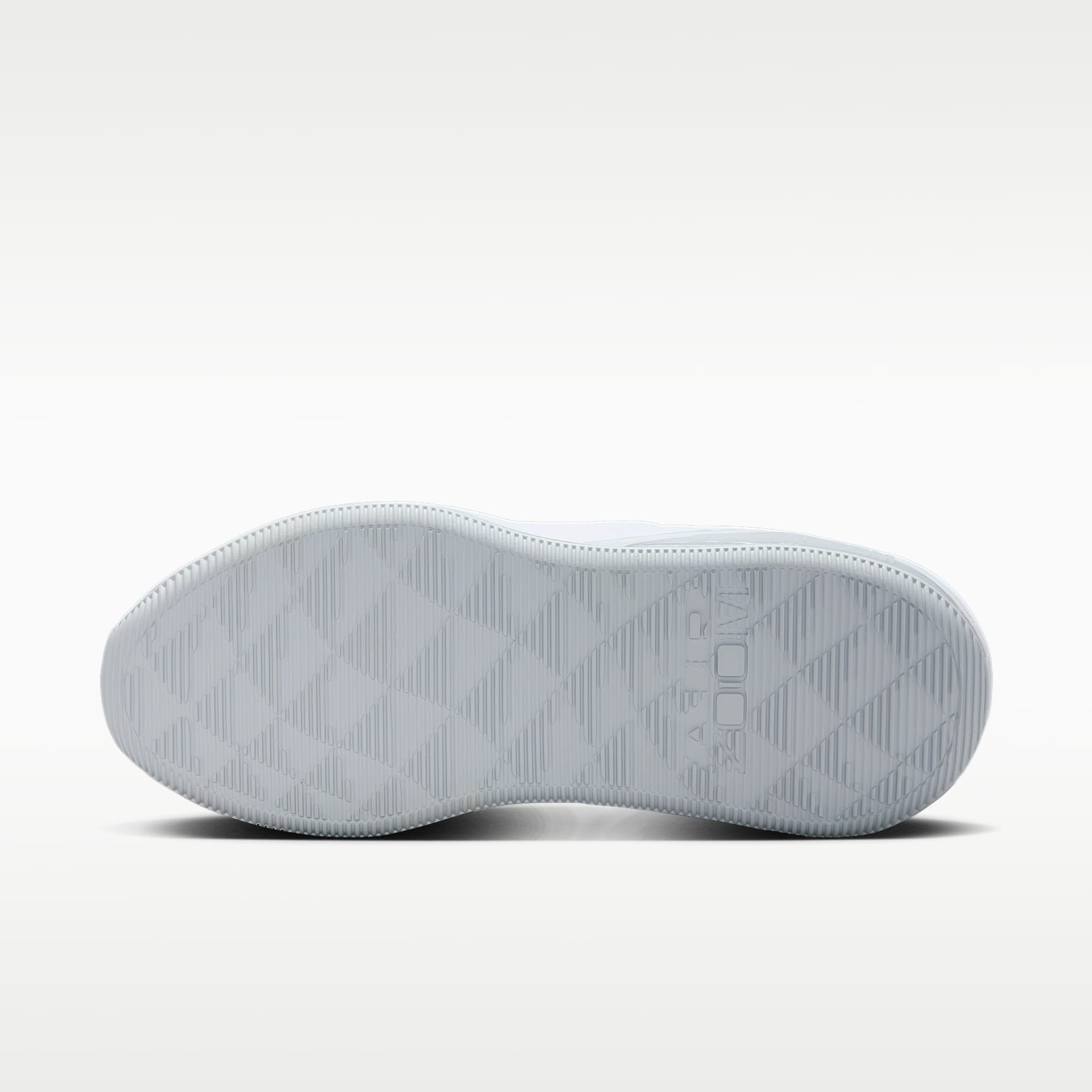 Nike Bella 7 Workout-Schuh (Damen) – Weiß/Weiß/Pure Platinum