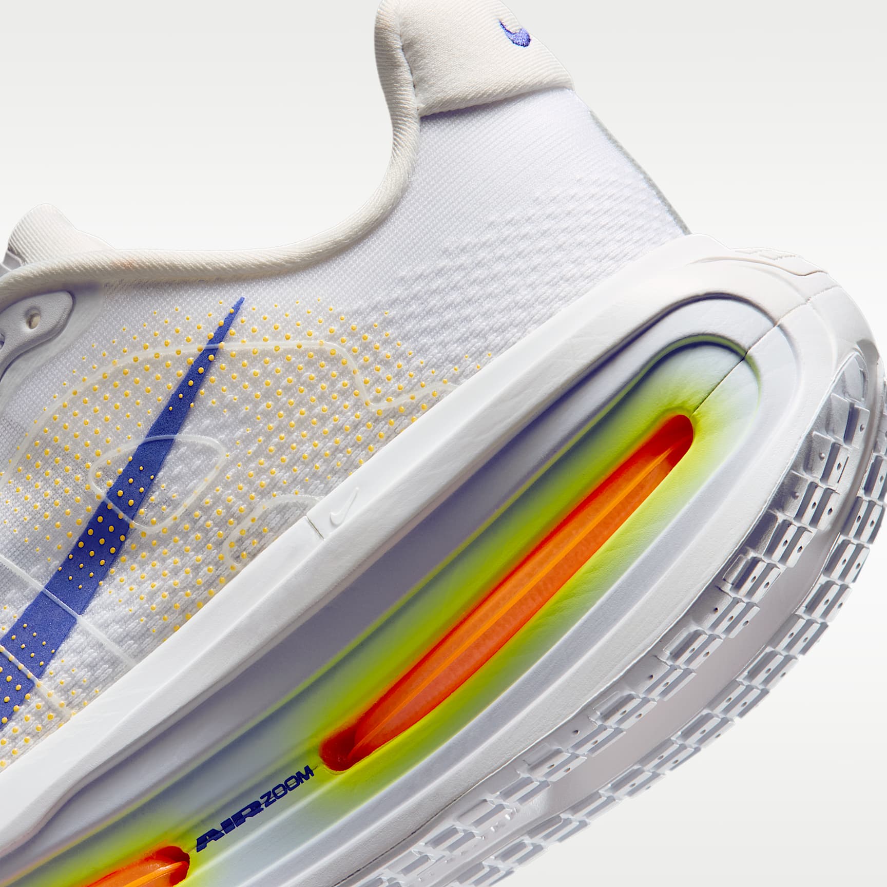 Nike Vomero Premium Straßenlaufschuh (Herren) – Weiß/Total Orange/Laser Orange/Lapis