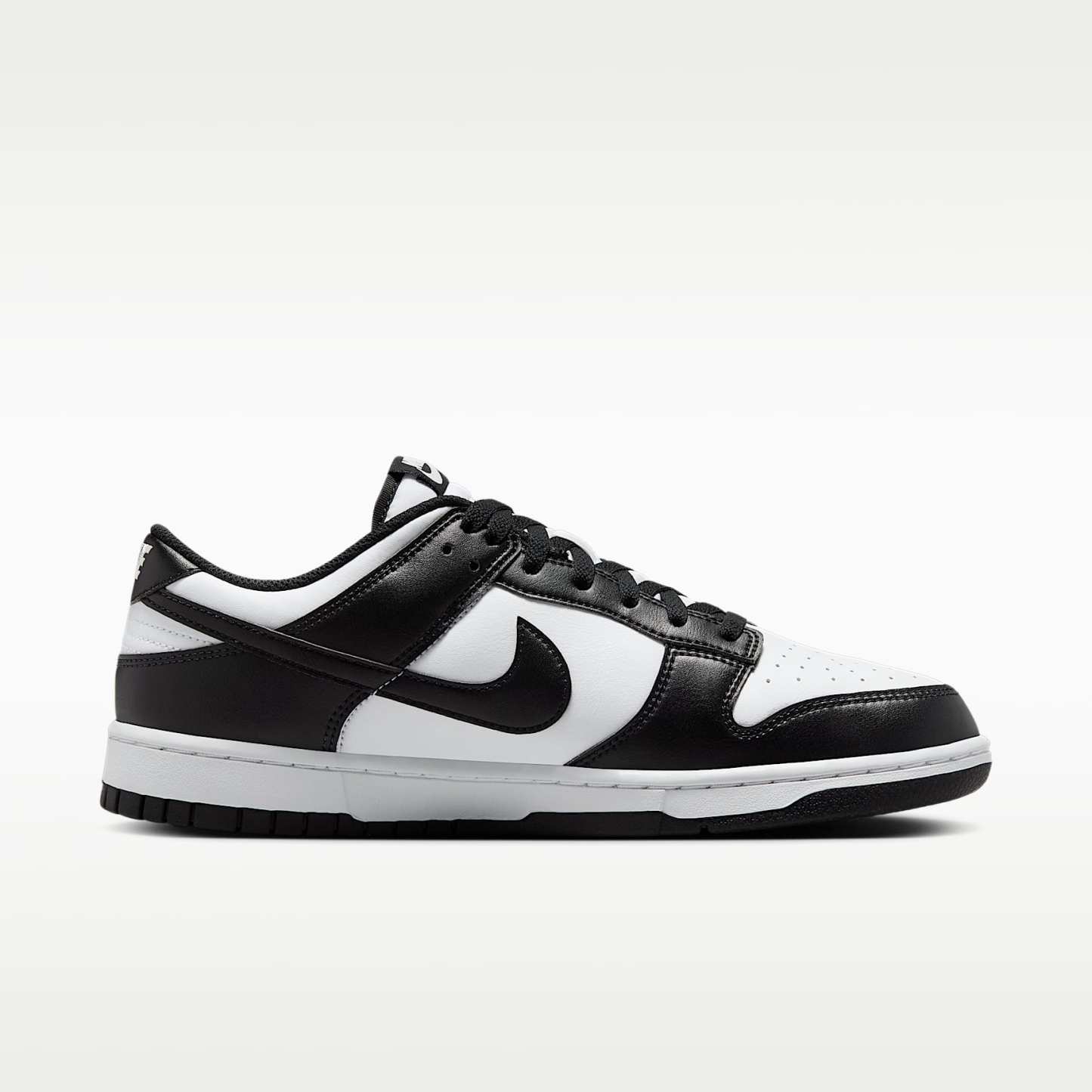 Nike Dunk Low Retro Herrenschuh – Weiß/Weiß/Schwarz