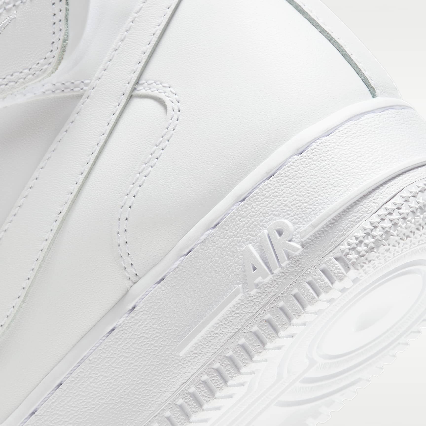 Nike Air Force 1 '07 Mid Damenschuh – Weiß/Weiß/Weiß