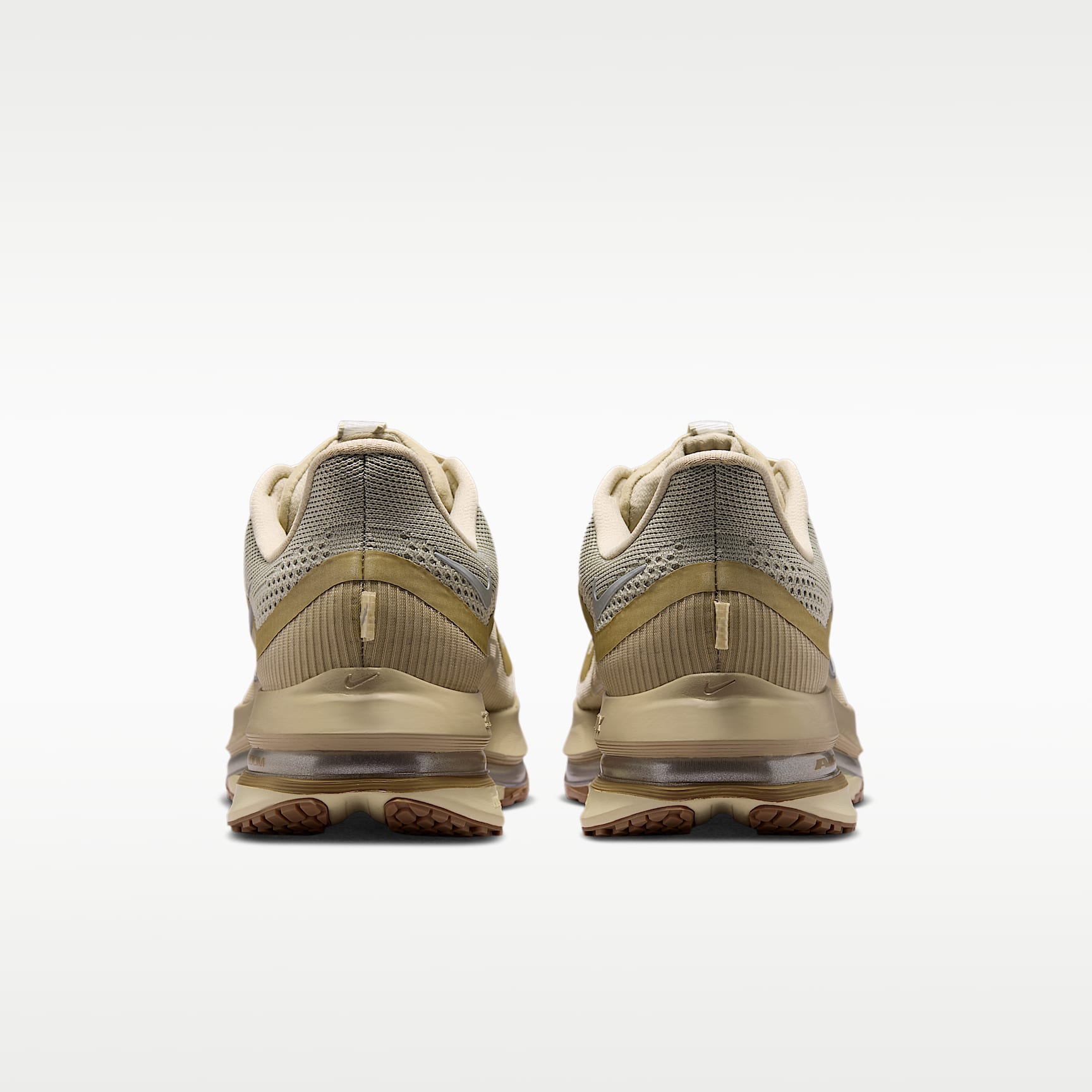 Nike Pegasus Premium Straßenlaufschuh (Herren) – Desert Khaki/Light Khaki/Filbert/Metallic Silver