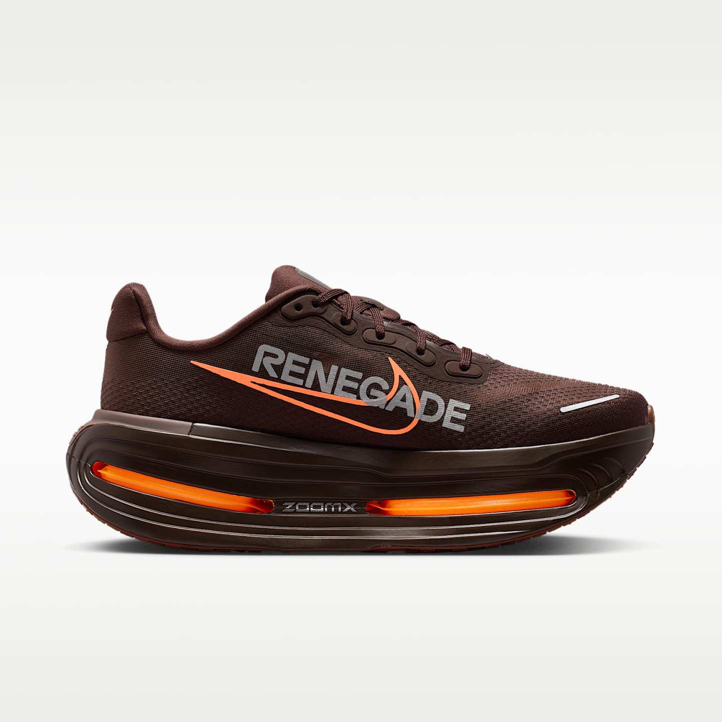 Nike Vomero Premium x Renegade Straßenlaufschuhe (Herren) – Brown Basalt/Total Orange/Bronze Eclipse/Hyper Crimson