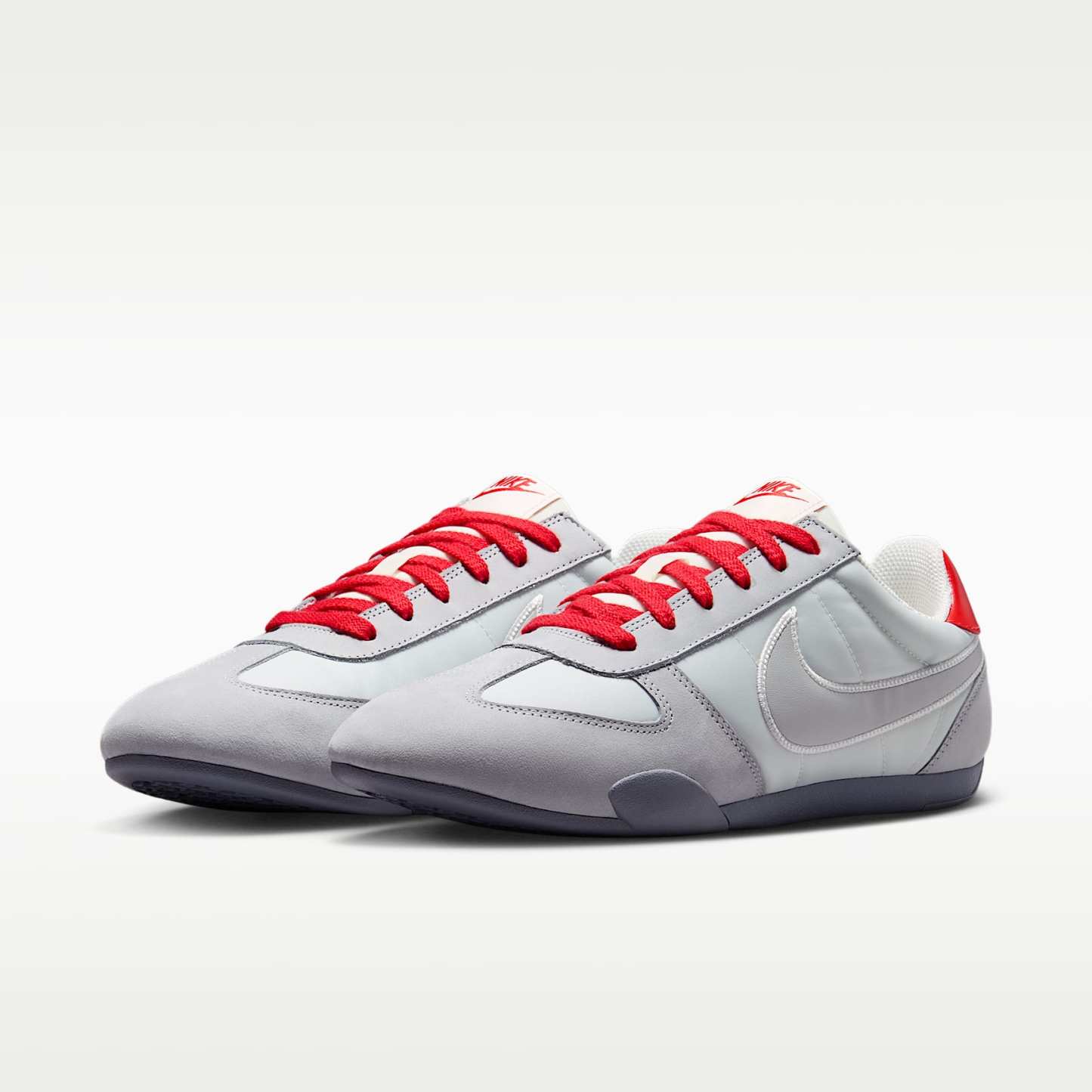 Nike Sprint Sister Schuh (Damen) – Wolf Grey/Summit White/Sail/Grey Fog