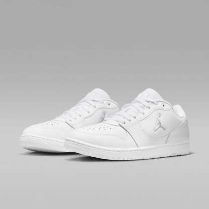 Jordan Court Connect Low Herrenschuhe – Weiß/Pure Platinum