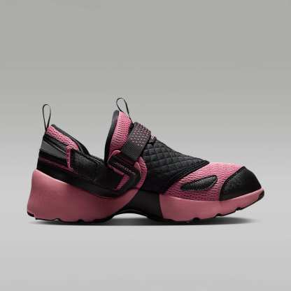 Jordan Trunner LX Schuh (Damen) – Schwarz/Reflective Silver/Desert Berry