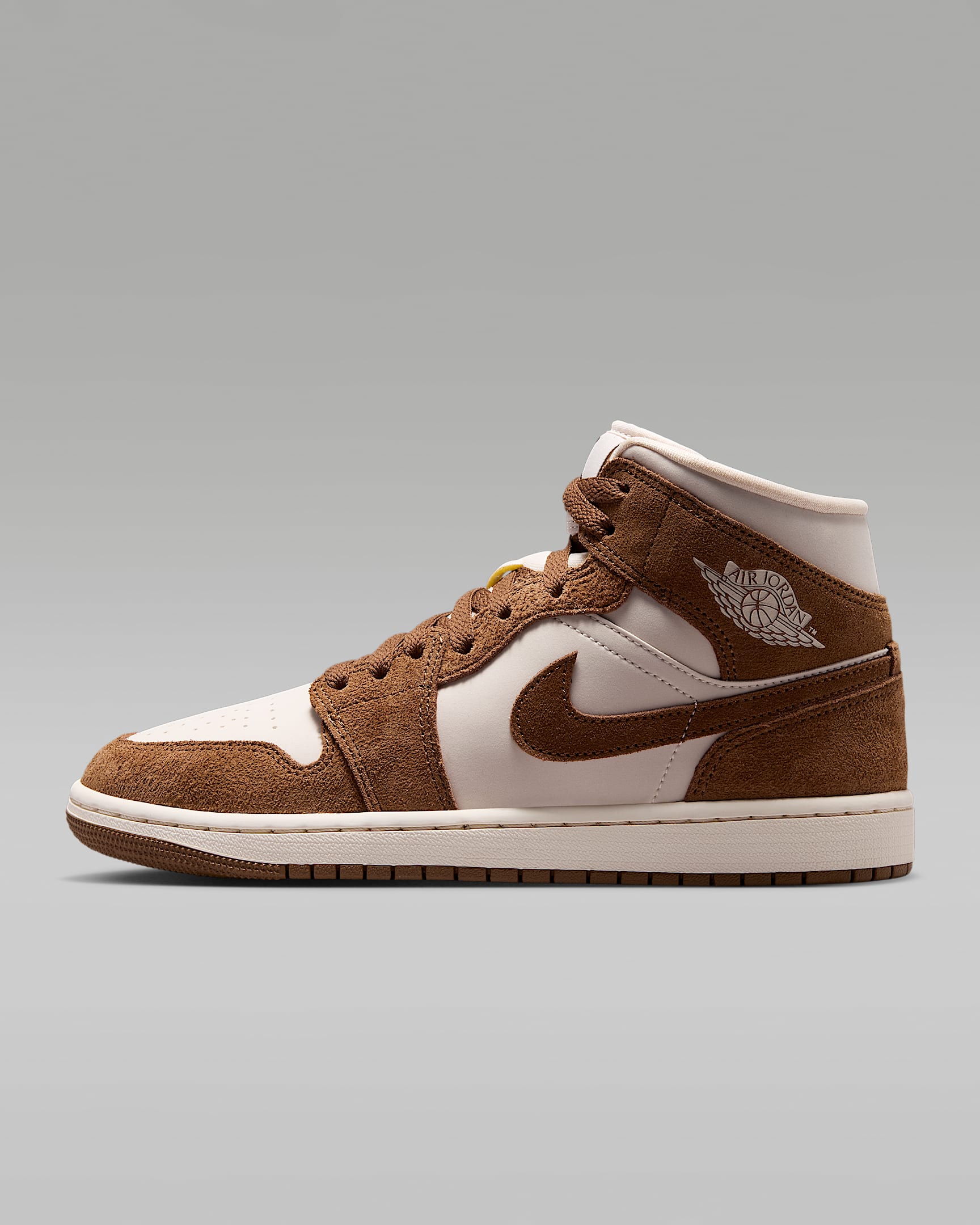 Air Jordan 1 Mid Schuh (Damen) – Light British Tan/Chalk