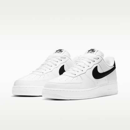 Nike Air Force 1 '07 Herrenschuh – Weiß/Schwarz