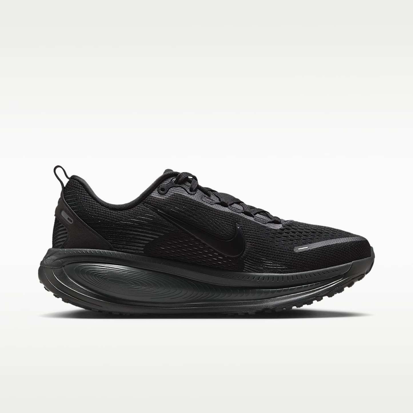 Nike Vomero 18 Straßenlaufschuh (Damen) – Schwarz/Dark Smoke Grey/Light Smoke Grey/Schwarz