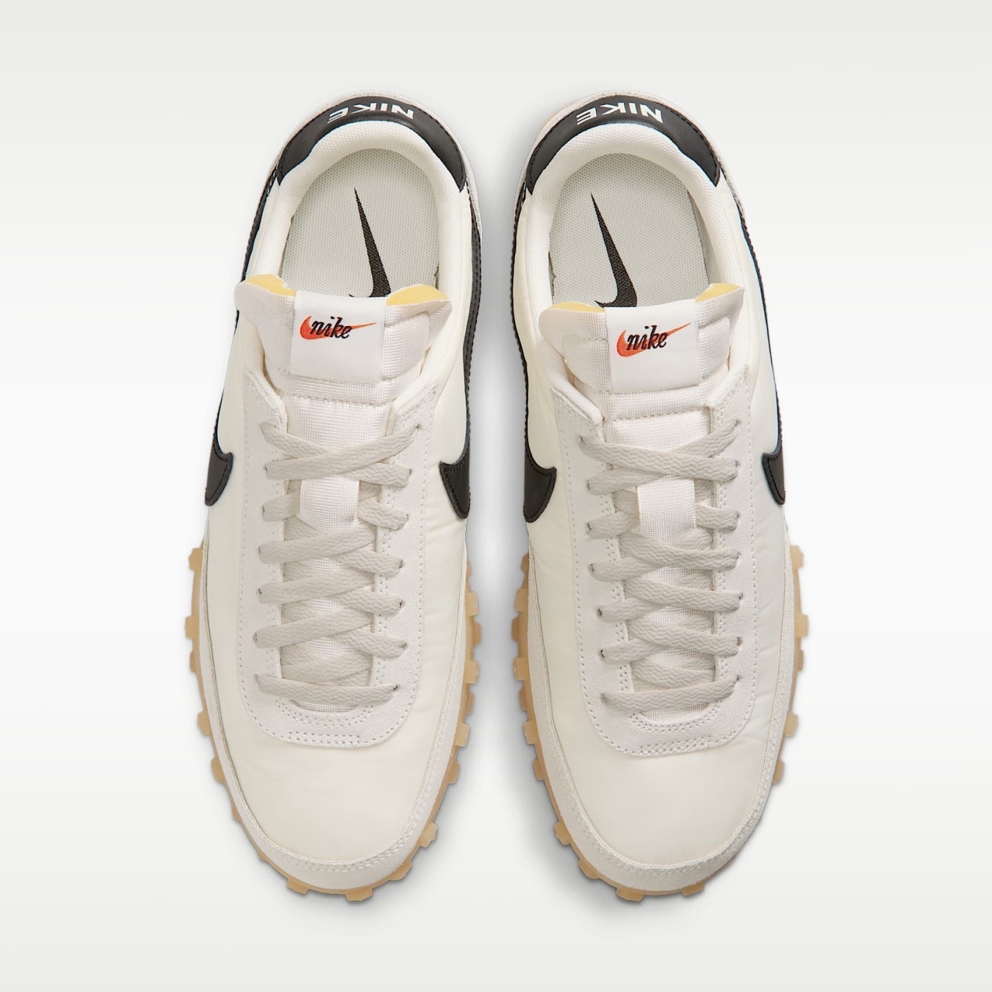 Nike Waffle Racer Herrenschuh – Sail/Coconut Milk/Gum Light Brown/Schwarz