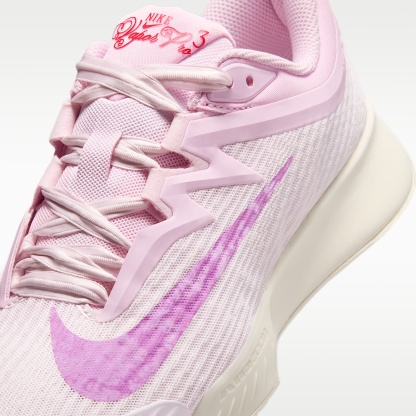Nike Vapor Pro 3 Tennisschuh für Hartplätze (Damen) – Pearl Pink/Pink Foam/Chalk/Light Magenta