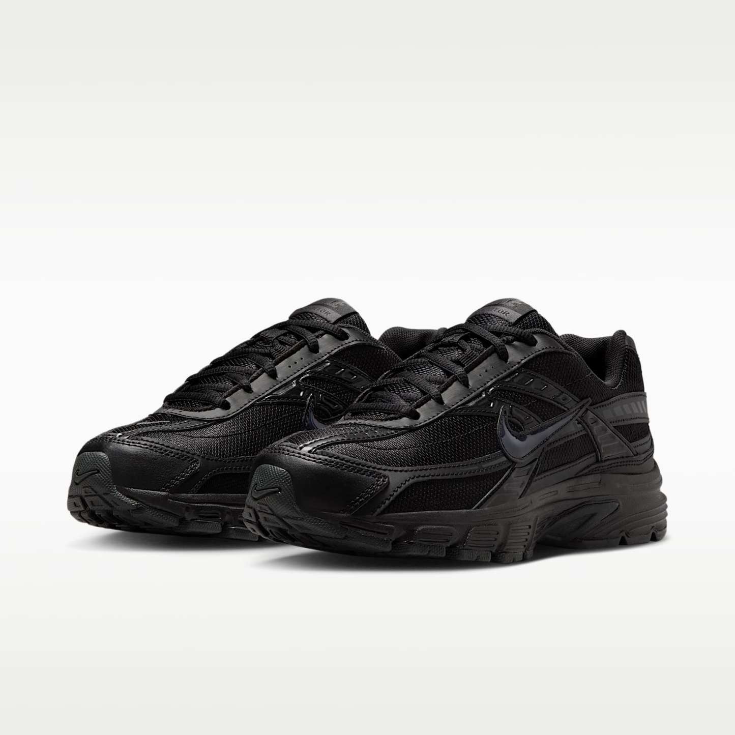 Nike Initiator Damenschuh – Schwarz/Dark Smoke Grey