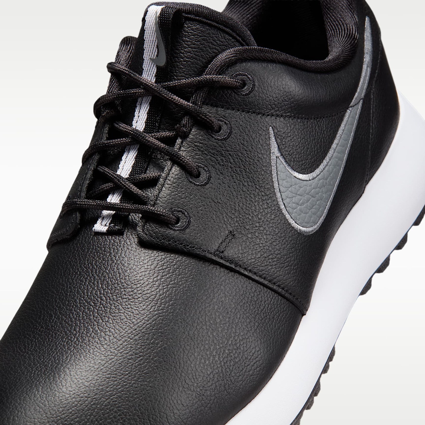 Nike Roshe G Golfschuh – Schwarz/Weiß/Smoke Grey