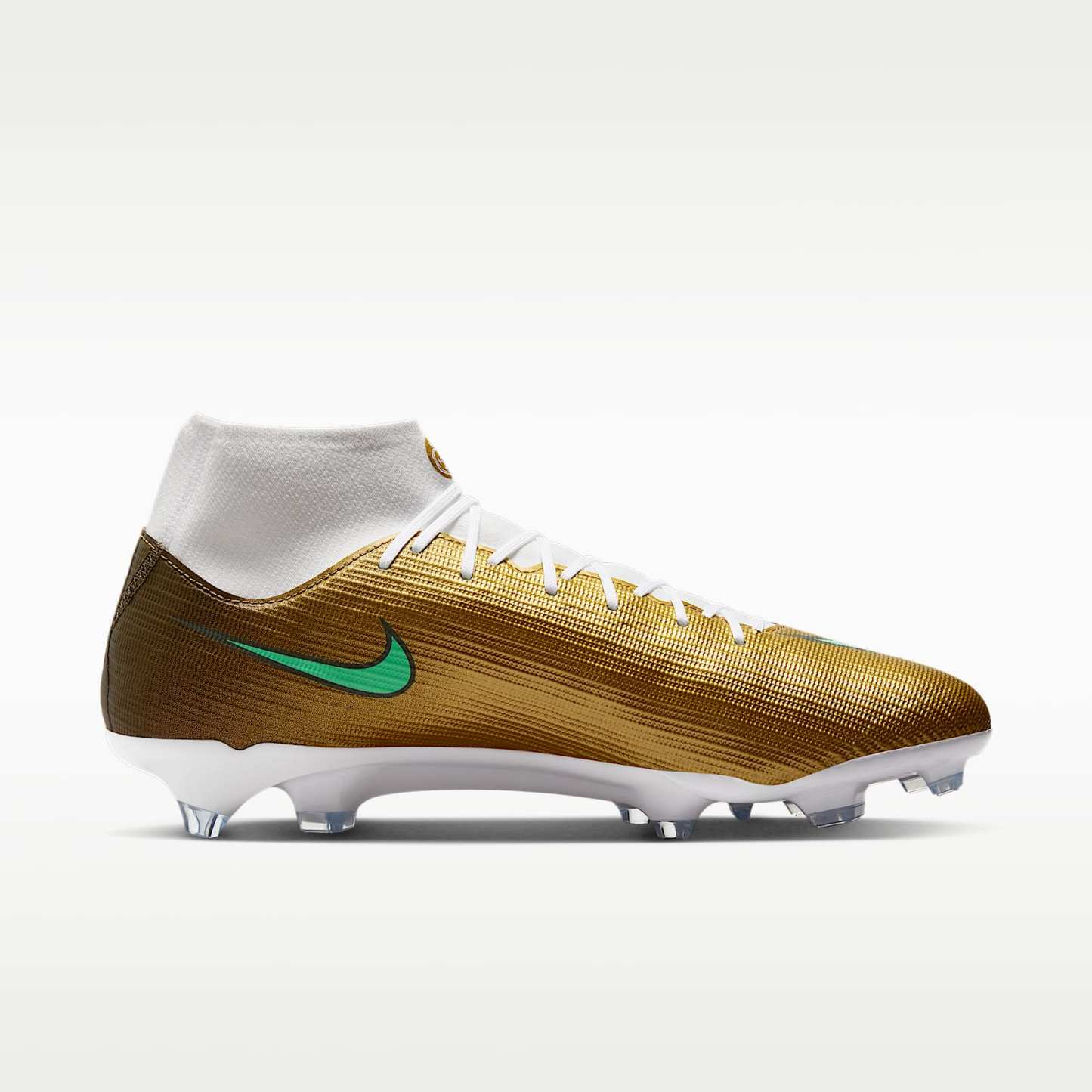 Nike Mercurial Superfly 11 Academy „Kylian Mbappé“ High-Top-Fußballschuh für verschiedene Böden – Metallic Gold/Green Glow