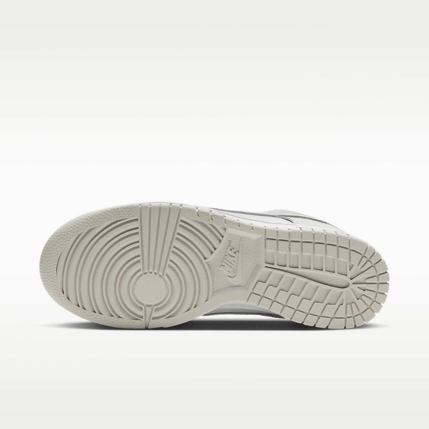 Nike Dunk Low Damenschuh – Weiß/Weiß/Photon Dust
