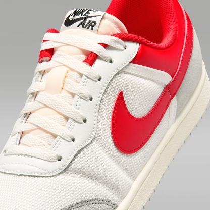 Air Jordan Skyline Low Herrenschuh – Summit White/University Red/Light Smoke Grey/Schwarz