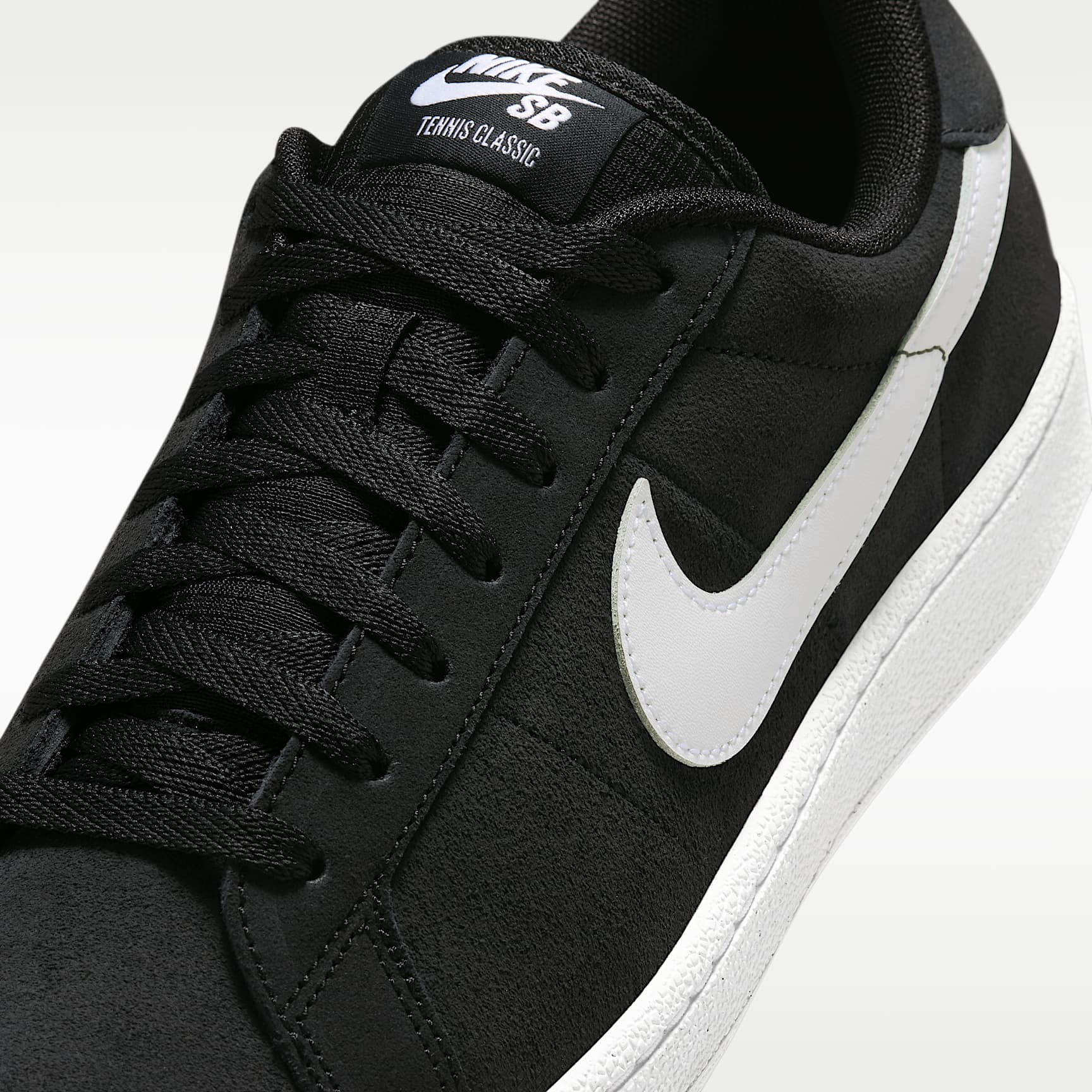 Nike SB Zoom Tennis Classic Skaterschuh – Schwarz/Weiß/Weiß