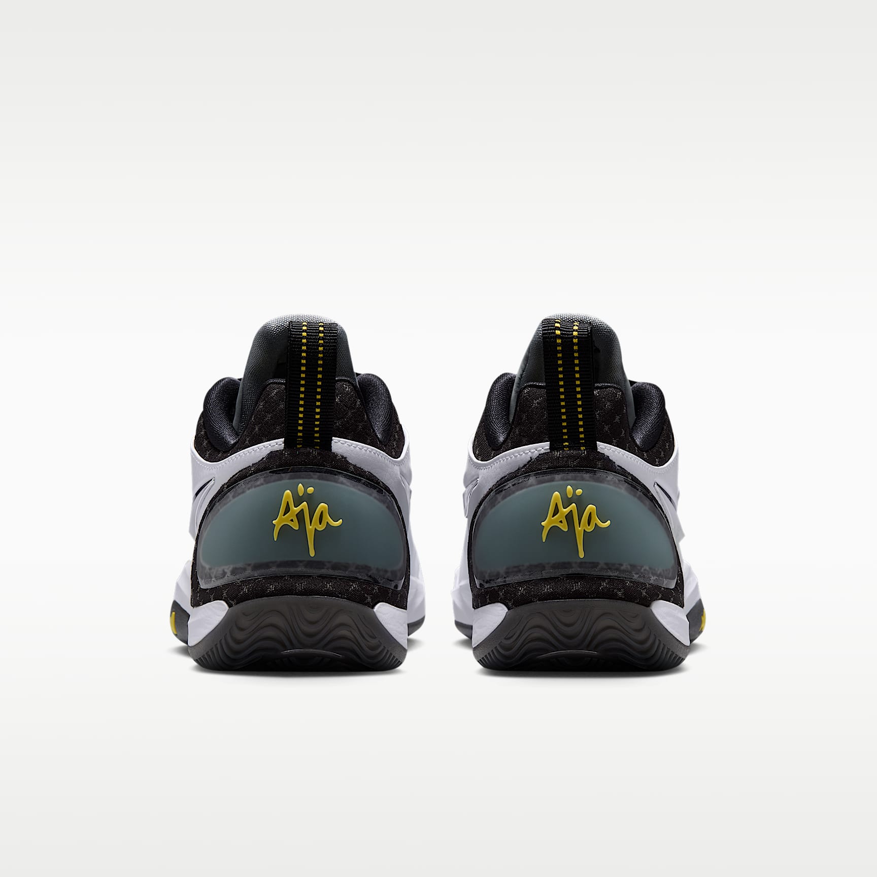 A'Two "Ride at DA'wn" A'ja Wilson Basketballschuh – Weiß/Schwarz