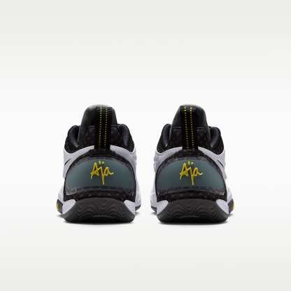 A'Two "Ride at DA'wn" A'ja Wilson Basketballschuh – Weiß/Schwarz