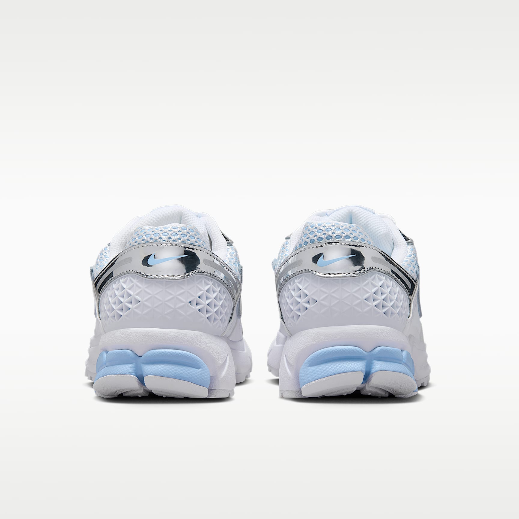 Nike Zoom Vomero 5 Schuh (Damen) – Weiß/Aluminum/Football Grey/Metallic Silver