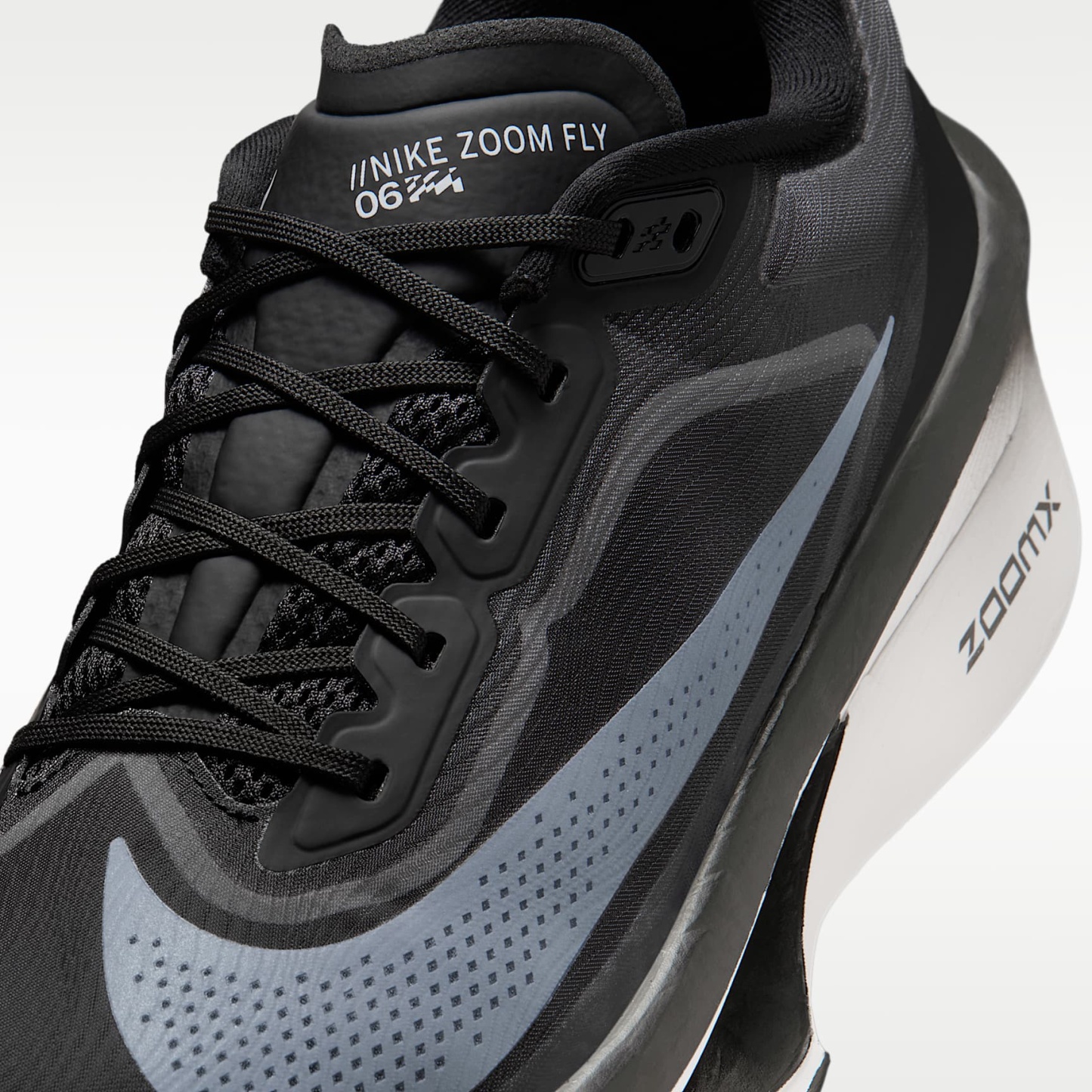 Nike Zoom Fly 6 Straßenlaufschuh für Wettkämpfe (Herren) – Schwarz/Light Smoke Grey/Weiß