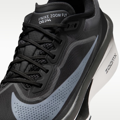 Nike Zoom Fly 6 Straßenlaufschuh für Wettkämpfe (Herren) – Schwarz/Light Smoke Grey/Weiß