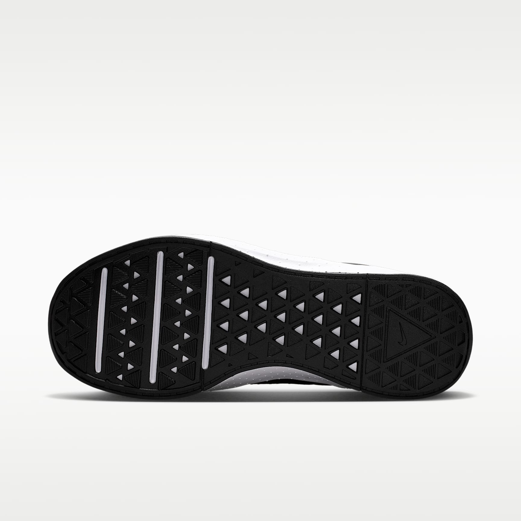 Nike MC Trainer 4 Trainingsschuh (Herren) – Schwarz/Weiß