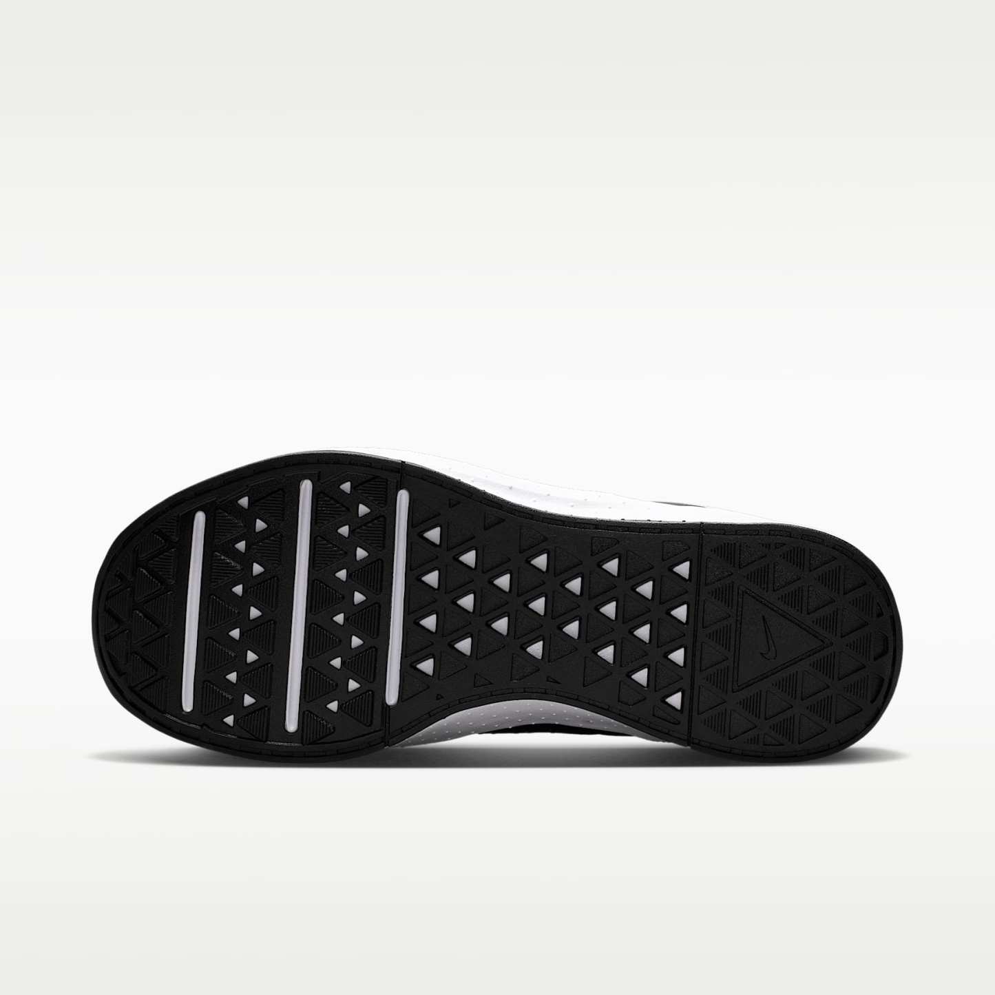 Nike MC Trainer 4 Trainingsschuh (Herren) – Schwarz/Weiß