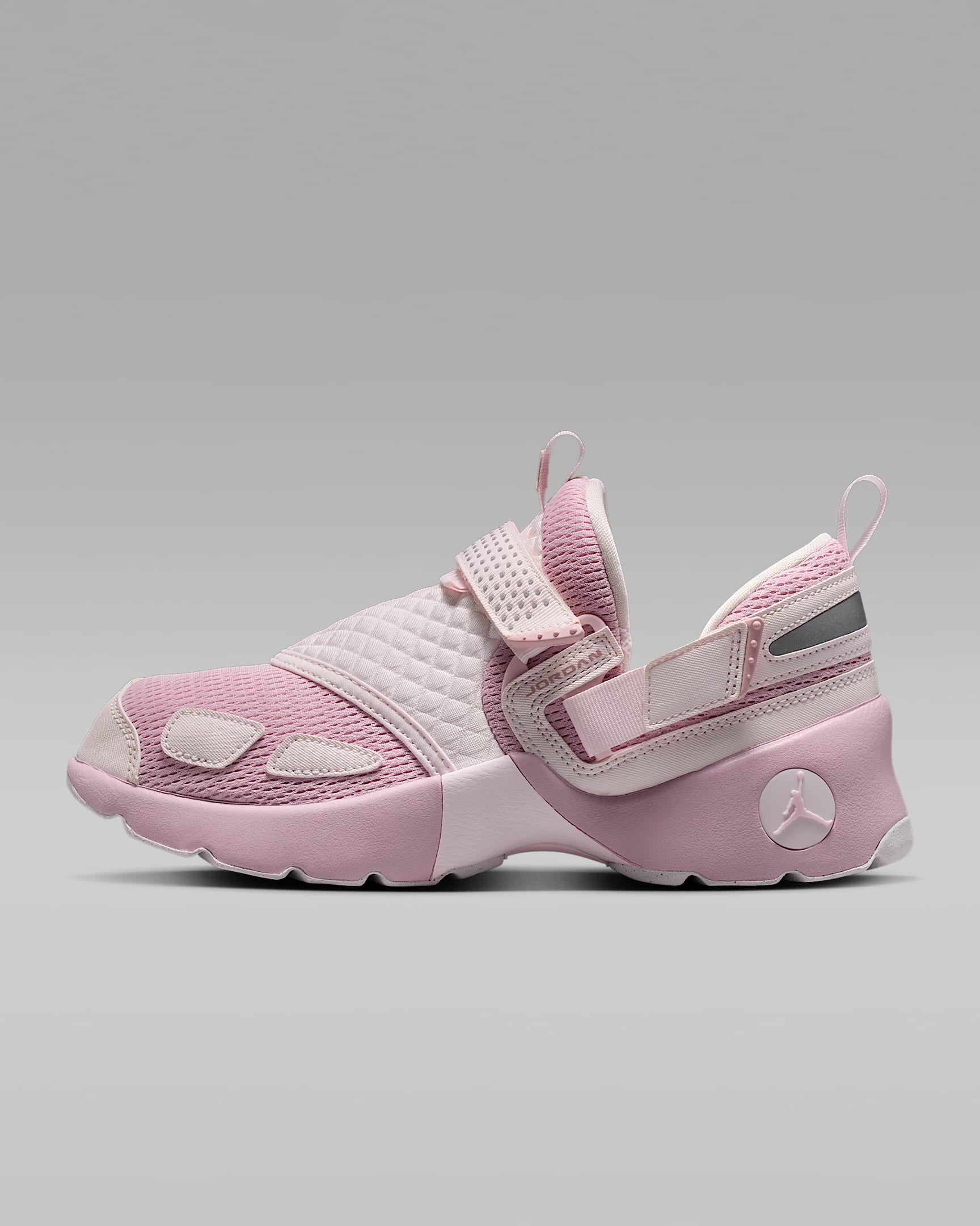 Jordan Trunner LX Schuh (Damen) – Iced Carmine/Pearl Pink/Reflective Silver/Iced Carmine