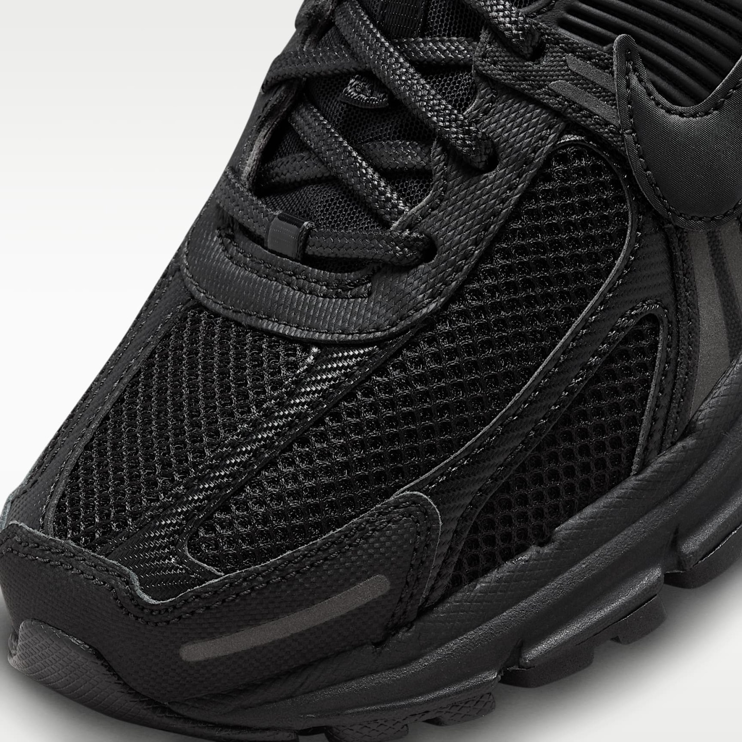 Nike Zoom Vomero 5 Schuh (Herren) – Schwarz/Schwarz