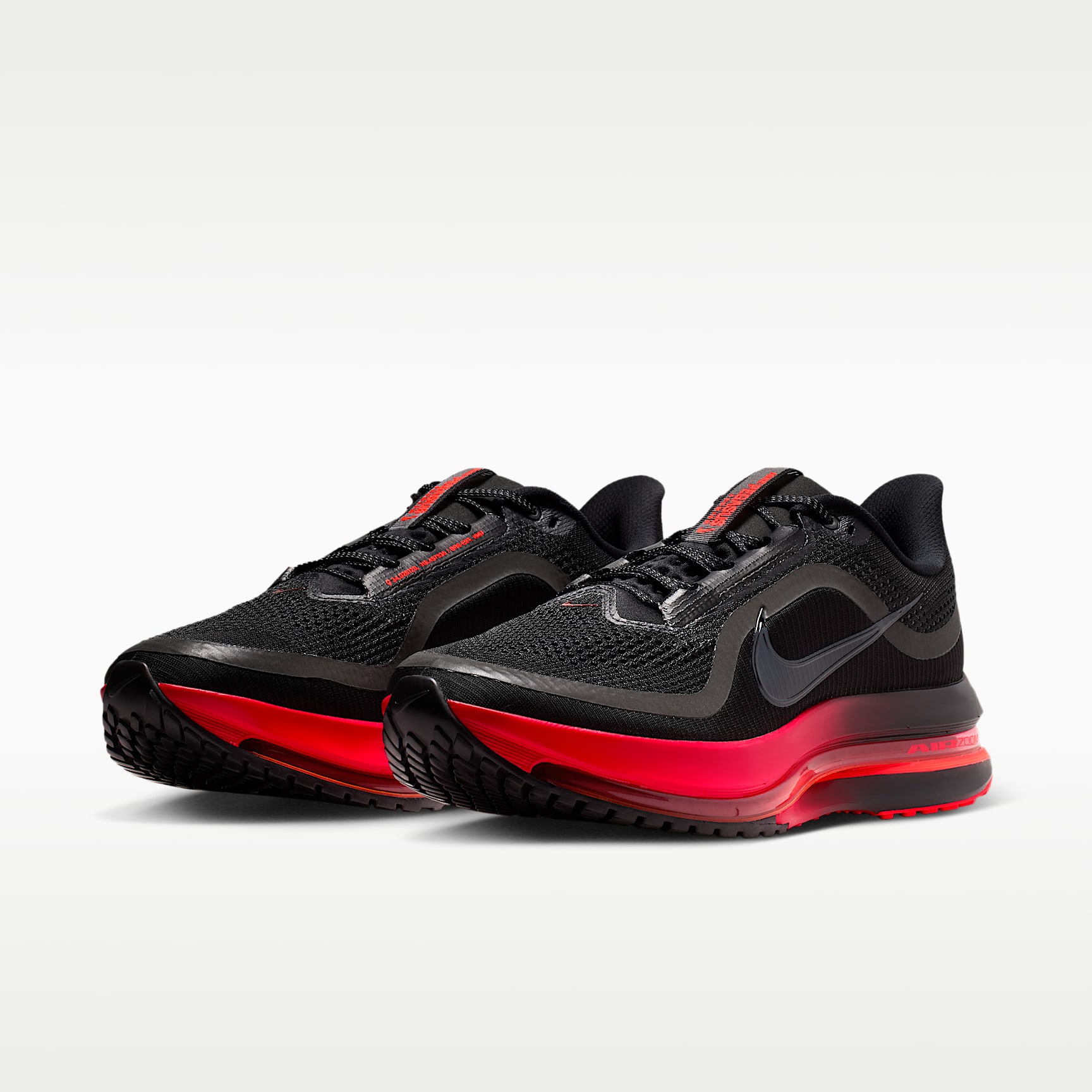 Nike Pegasus Premium Straßenlaufschuh (Herren) – Schwarz/University Red/Bright Crimson/Schwarz