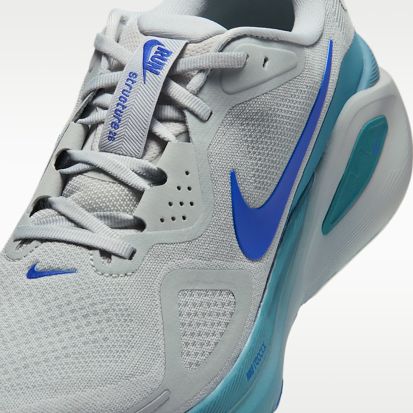 Nike Structure 26 Straßenlaufschuh (Herren) – Grey Mist/Smokey Blue/Racer Blue/Schwarz