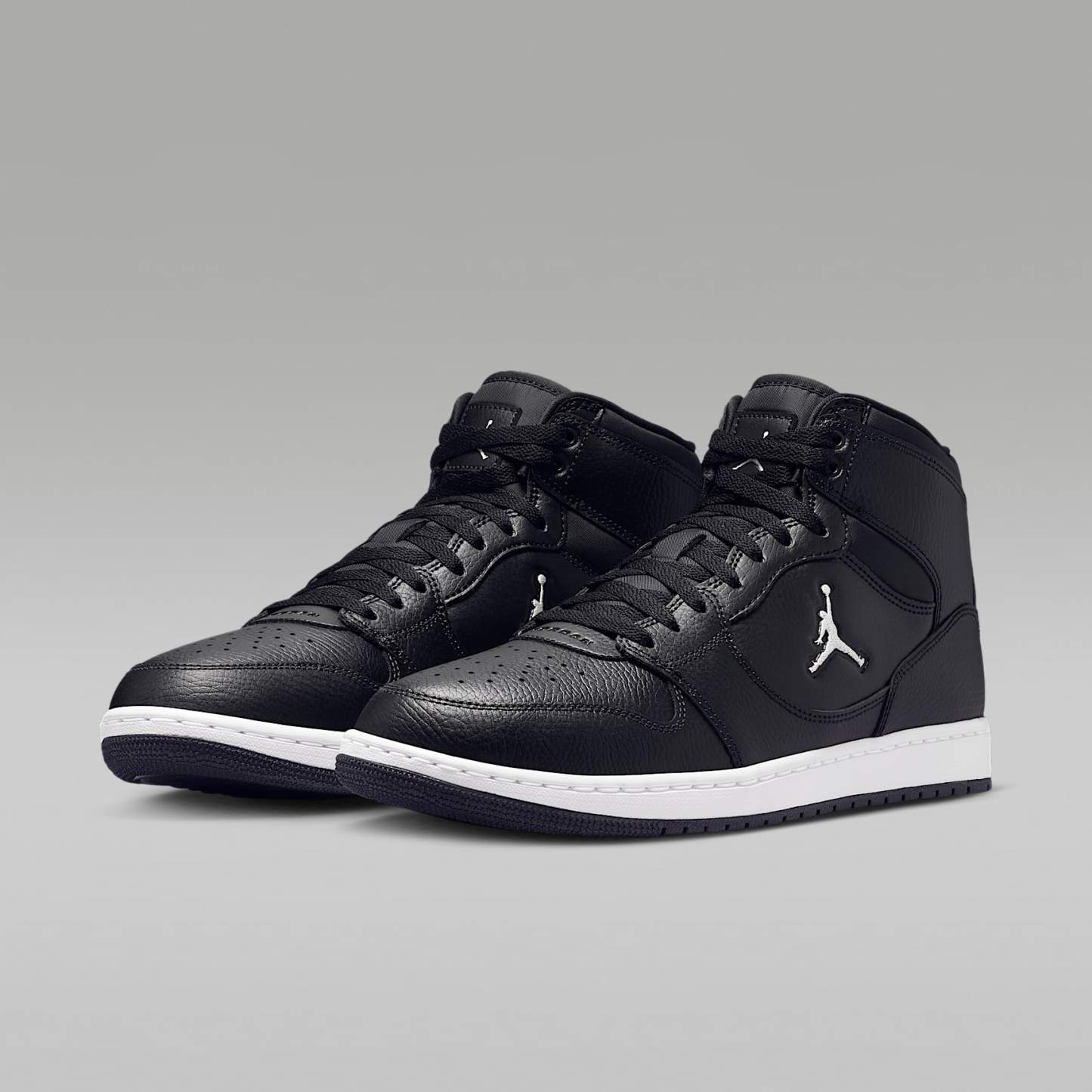 Jordan Court Connect Mid Herrenschuhe – Schwarz/Weiß