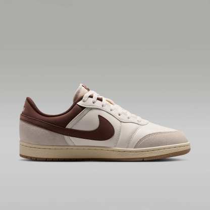 Air Jordan Skyline Low LE Schuh (Herren) – Sail/Light Orewood Brown/Muslin/Fauna Brown