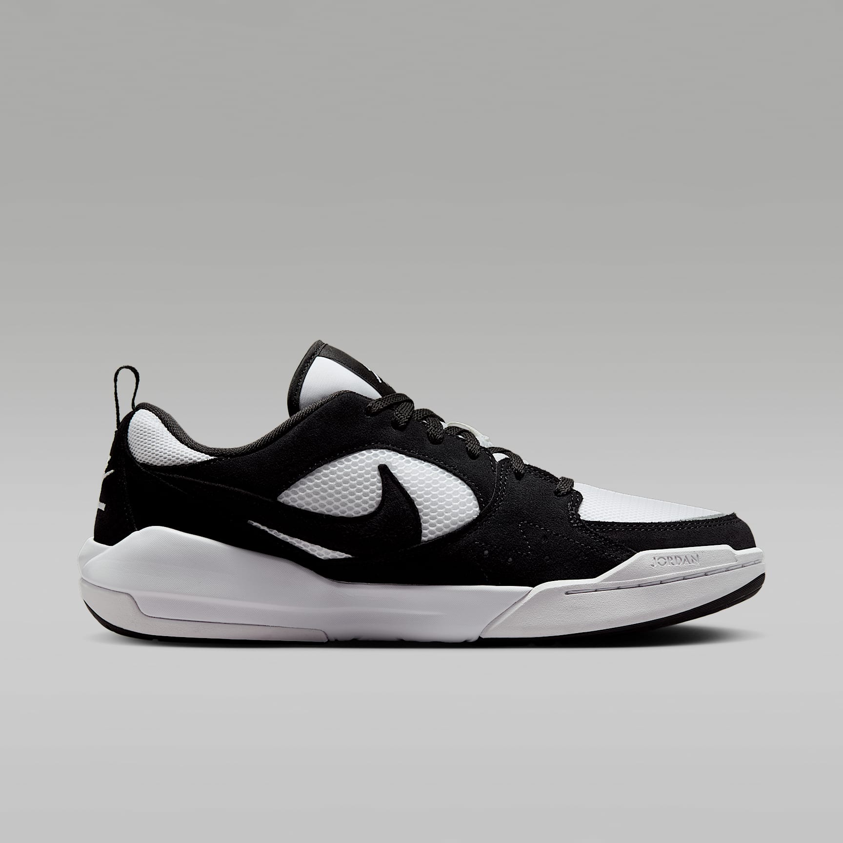 Jordan CMFT Era Schuh (Herren) – Schwarz/Weiß [HJ6777-001]