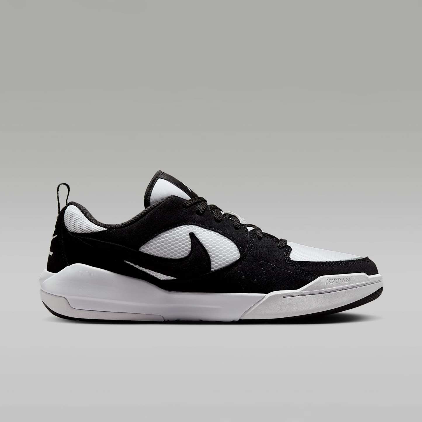 Jordan CMFT Era Schuh (Herren) – Schwarz/Weiß [HJ6777-001]