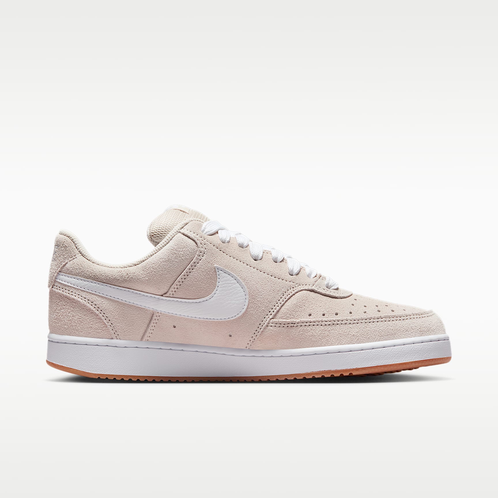 Nike Court Vision Low FL Schuh (Herren) – Light Orewood Brown/Gum Medium Brown/Weiß