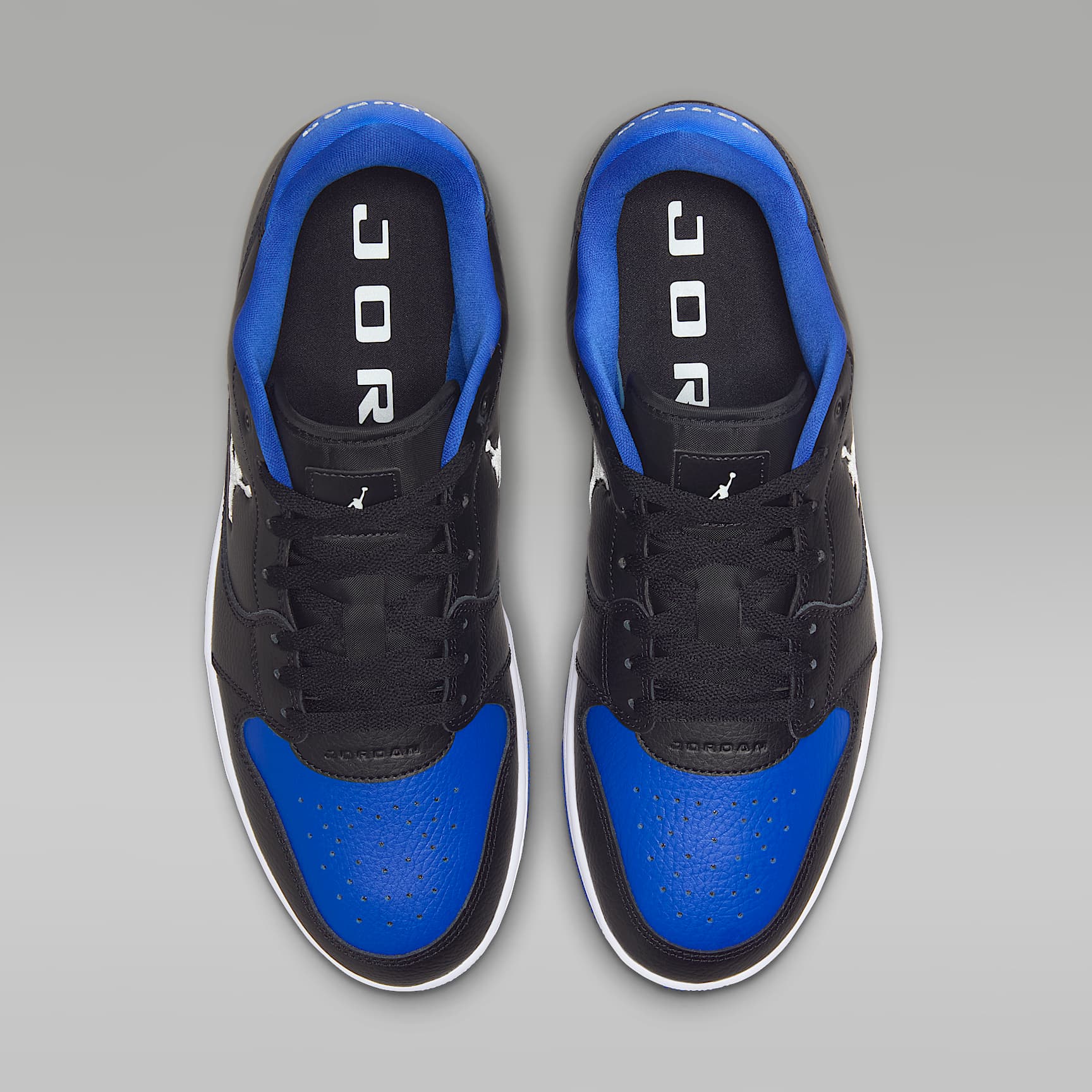 Jordan Court Connect Low Herrenschuhe – Schwarz/Game Royal/Weiß