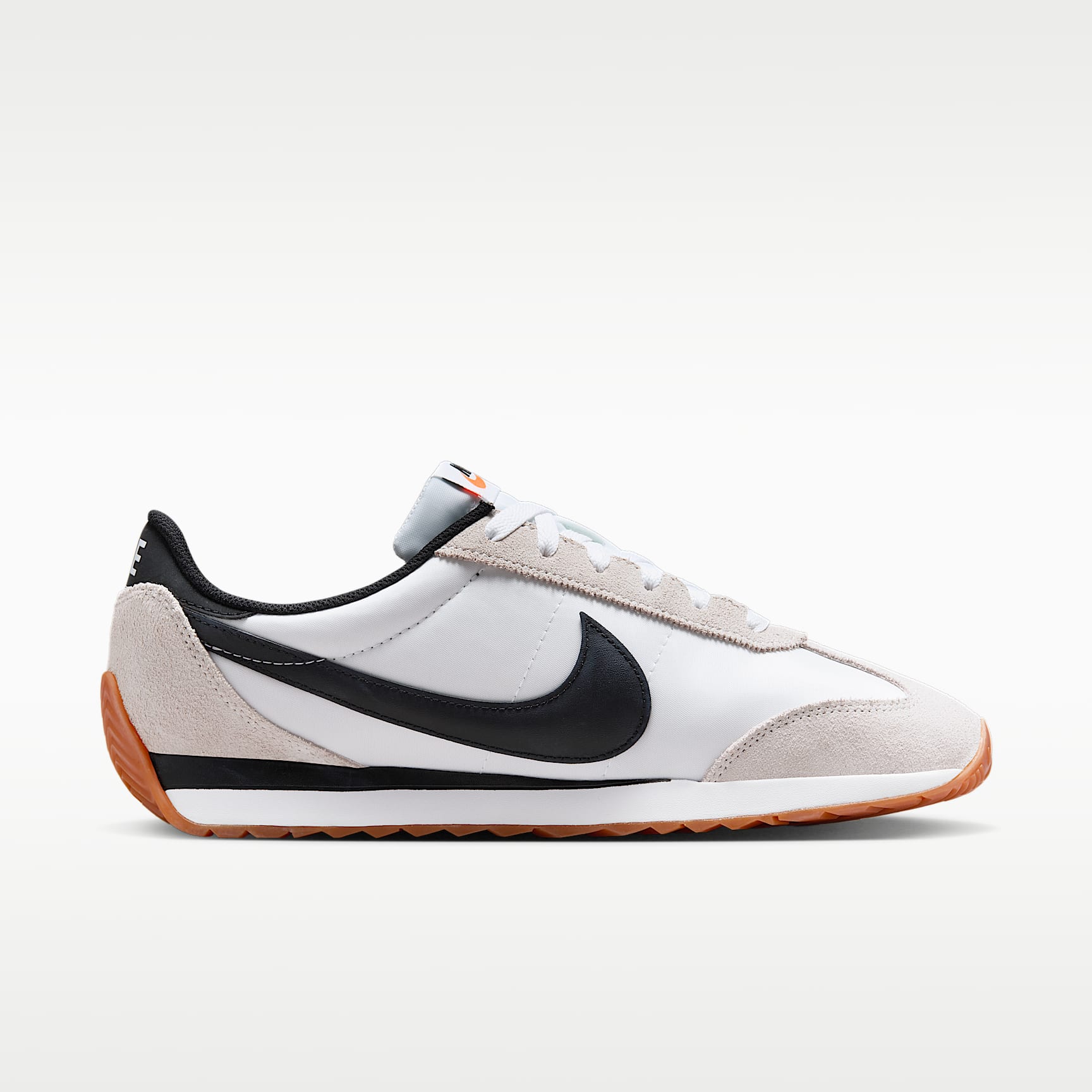 Nike Pacific Schuh (Herren) – Weiß/Platinum Tint/Gum Light Brown/Schwarz