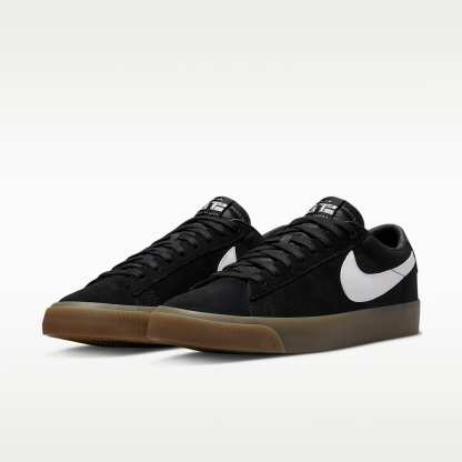 Nike SB Zoom Blazer Low Pro GT Skateboardschuh – Schwarz/Schwarz/Weiß/Weiß