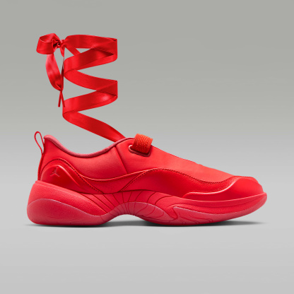 Jordan Pointe Schuh (Damen) – Chile Red/Deep Maroon/Pueblo Red