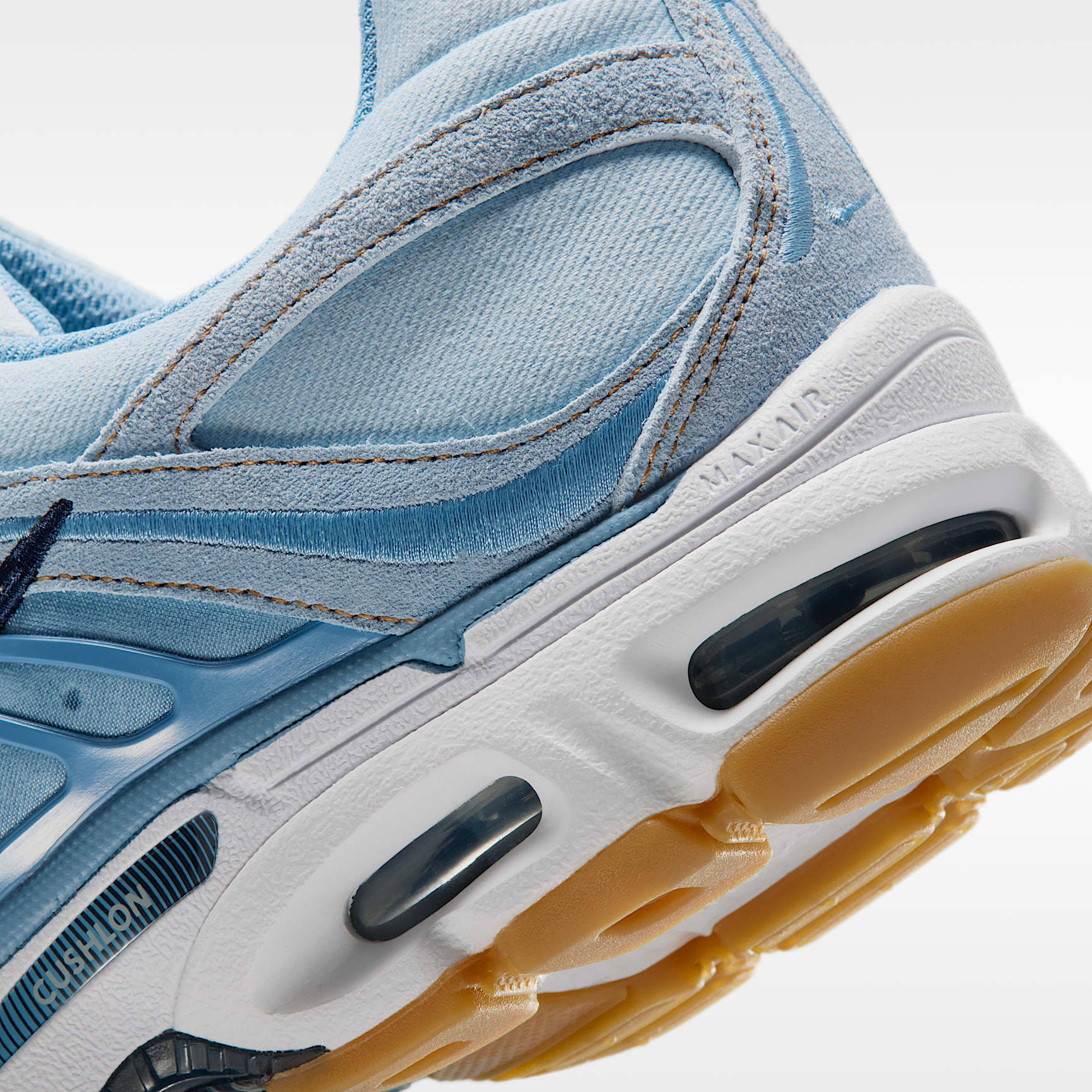 Nike Air Max Moto 2K Schuh (Herren) – Light Armory Blue/Work Blue/Gum Light Brown/Weiß