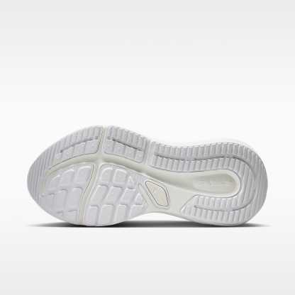 Nike Winflo 12 Straßenlaufschuh (Damen) – Weiß/Summit White