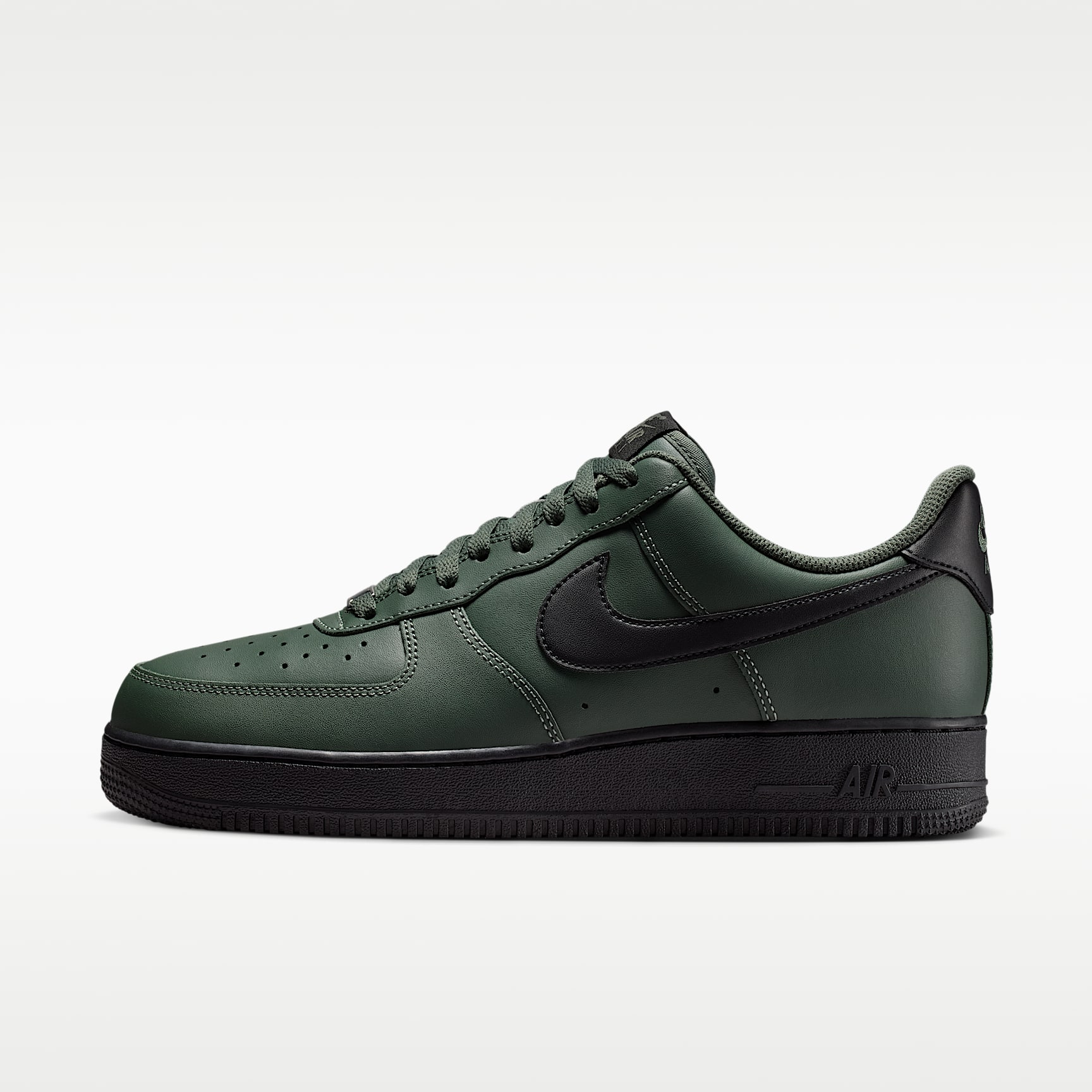Nike Air Force 1 '07 Herrenschuh – Camo Green/Schwarz