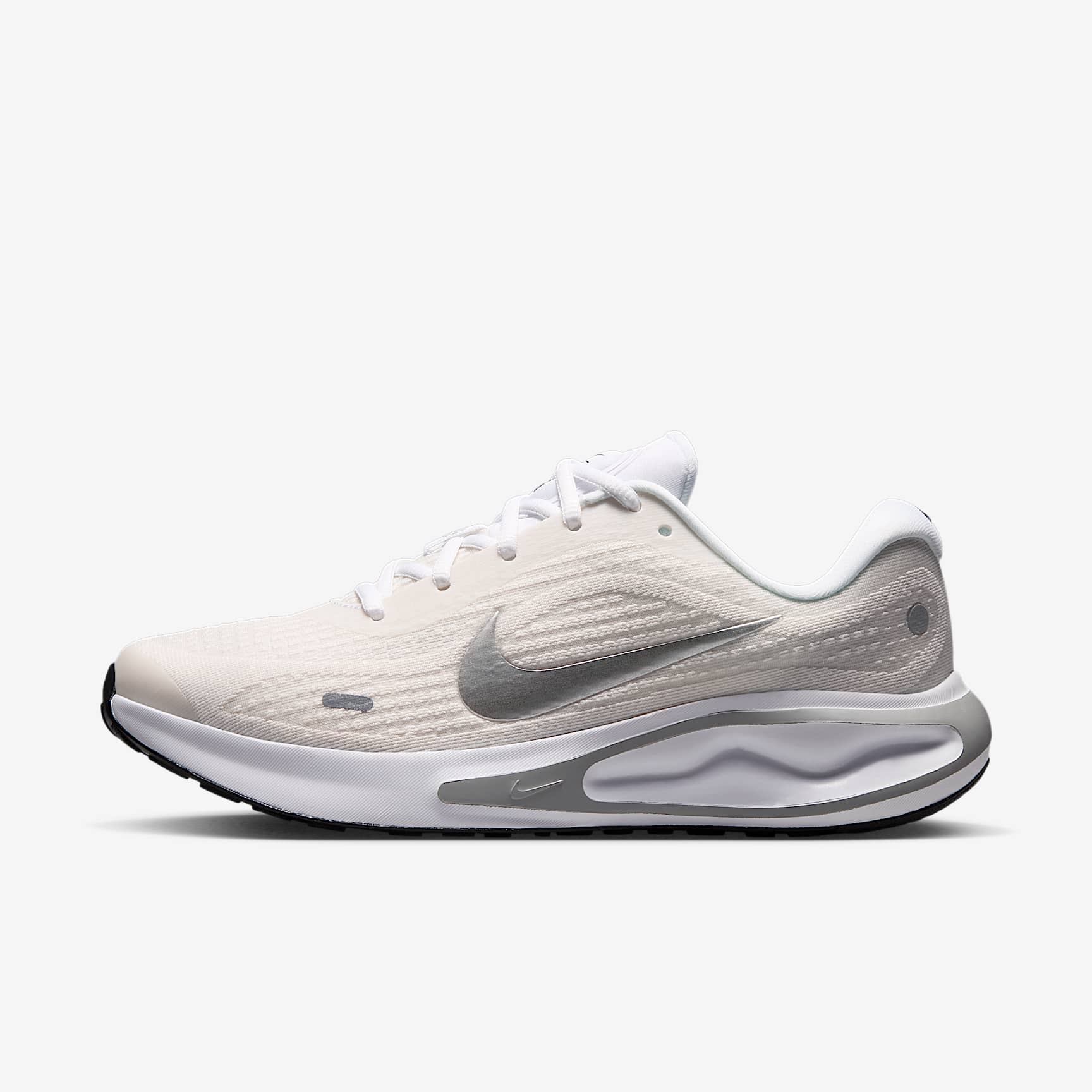 Nike Journey Run Straßenlaufschuh für Damen – Weiß/Sail/Schwarz/Metallic Silver