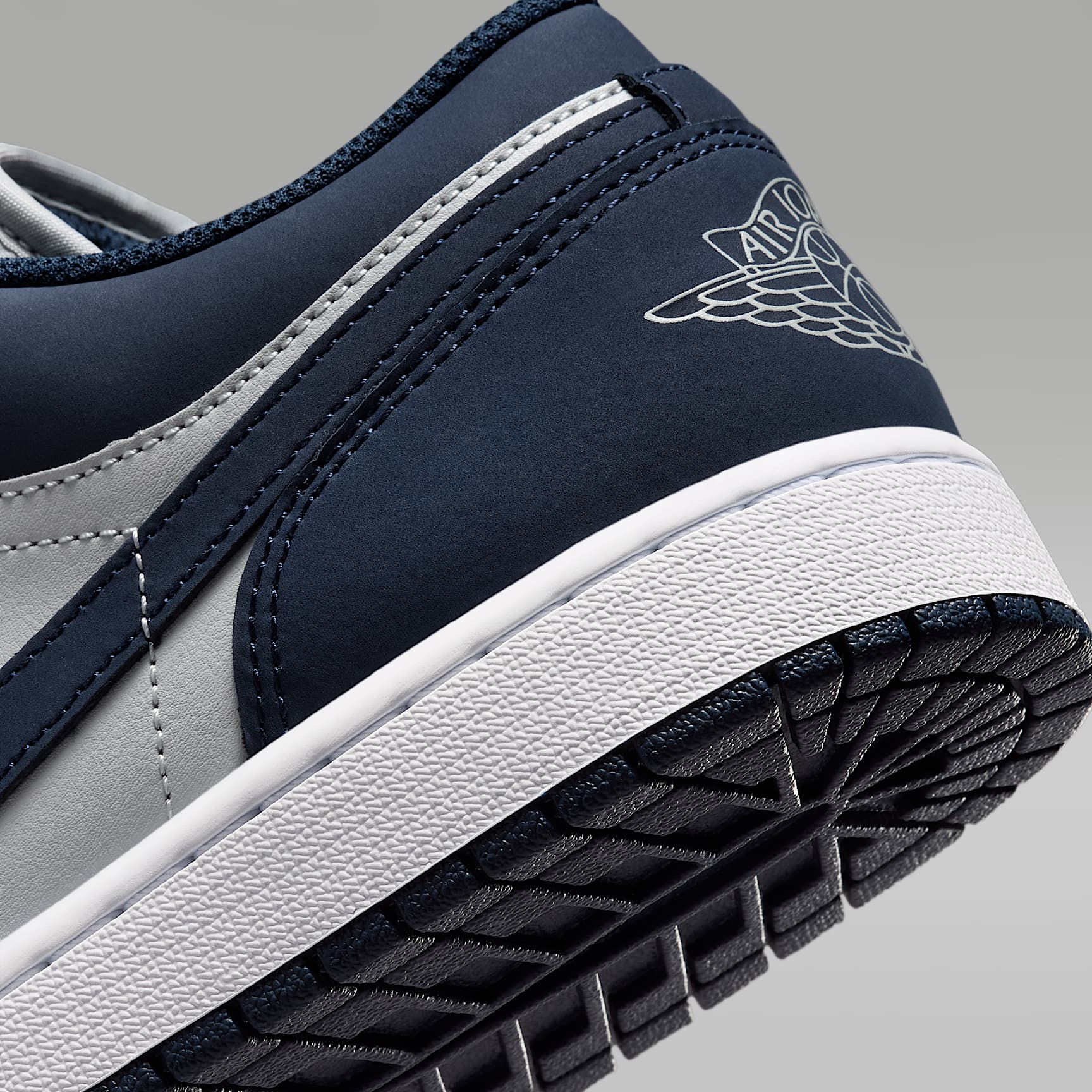 Air Jordan 1 Low Herrenschuh – Obsidian/Grey Fog/Pink Foam/Obsidian