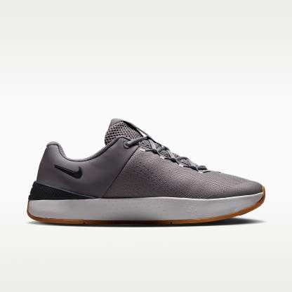 Nike MC Trainer 4 Trainingsschuh (Herren) – Pencil Point/Photon Dust/Gum Medium Brown/Dark Smoke Grey