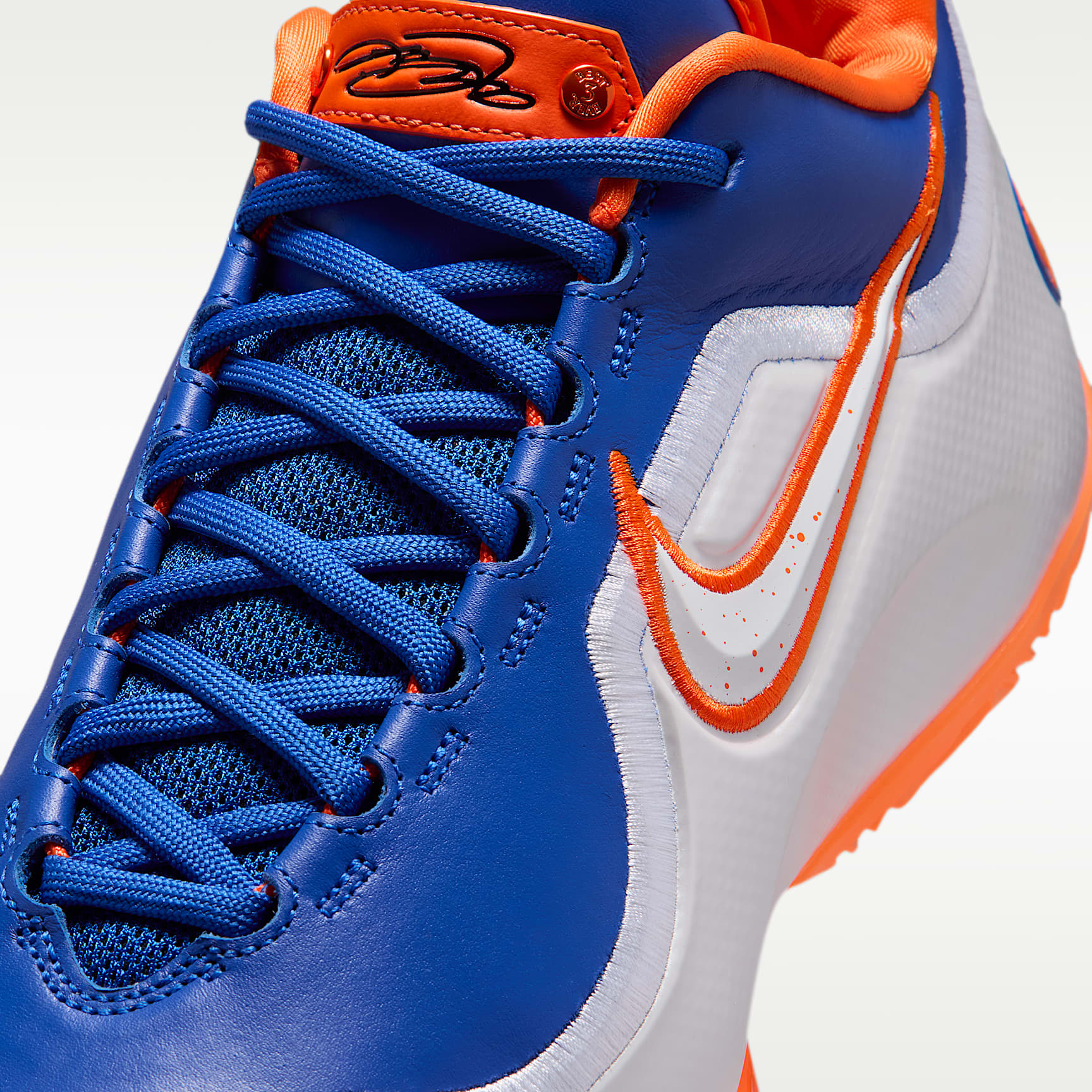 LeBron XXIII Basketballschuhe – Game Royal/Safety Orange/Weiß